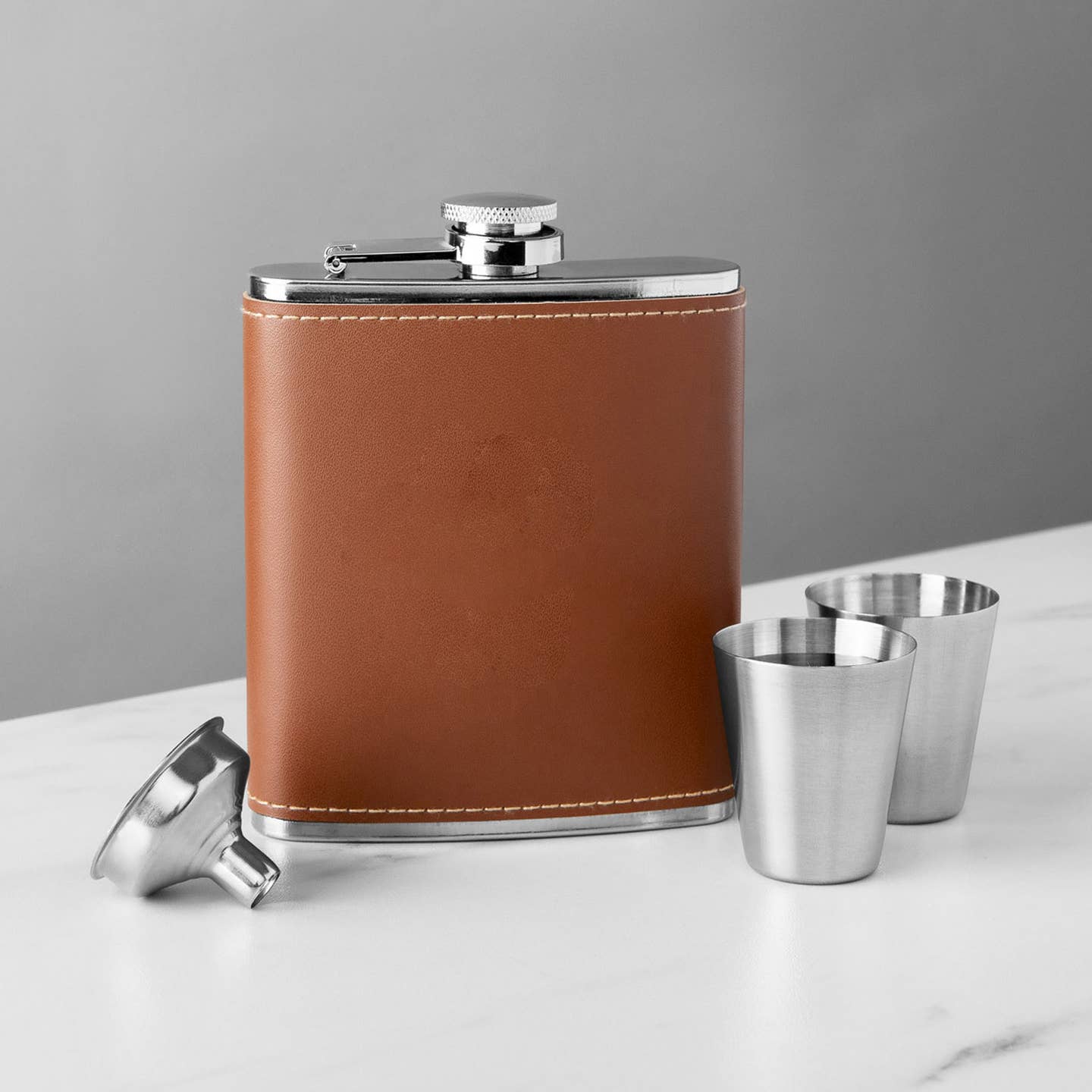 Stainless Brown Leather Flask Set